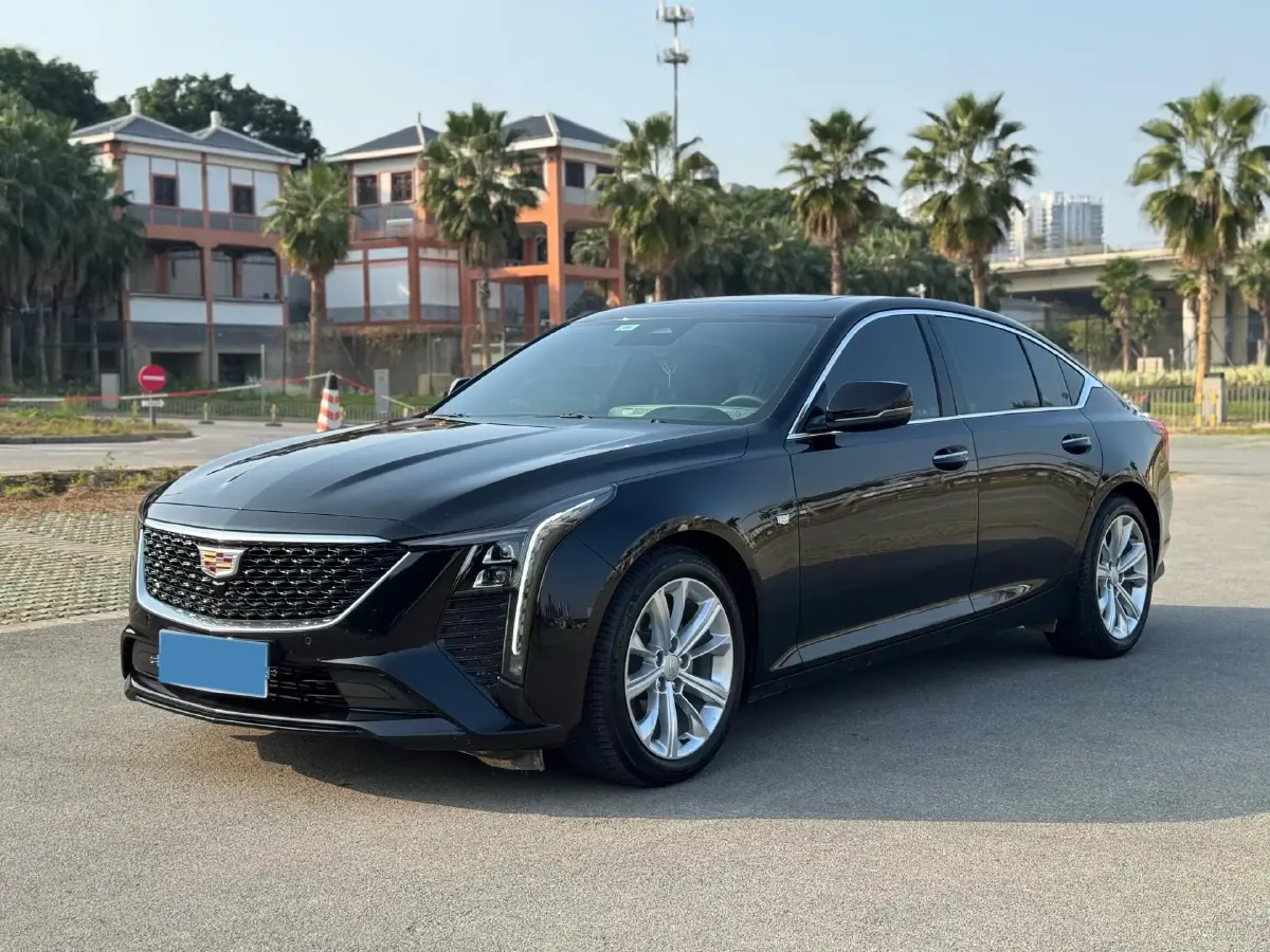 2024 Cadillac CT5 2.0T 237HP L4 10AT