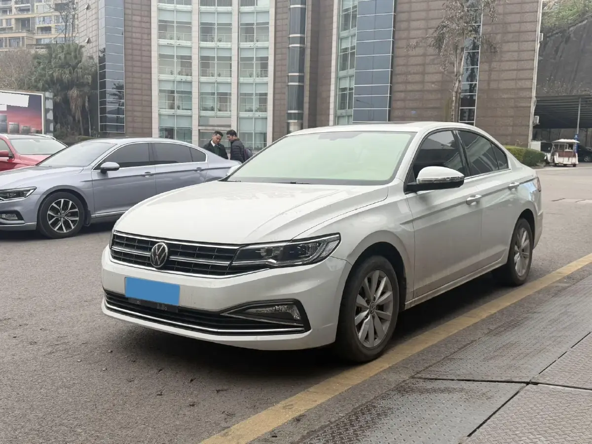 2021 Volkswagen Bora 1.4T 150HP L4 7DCT
