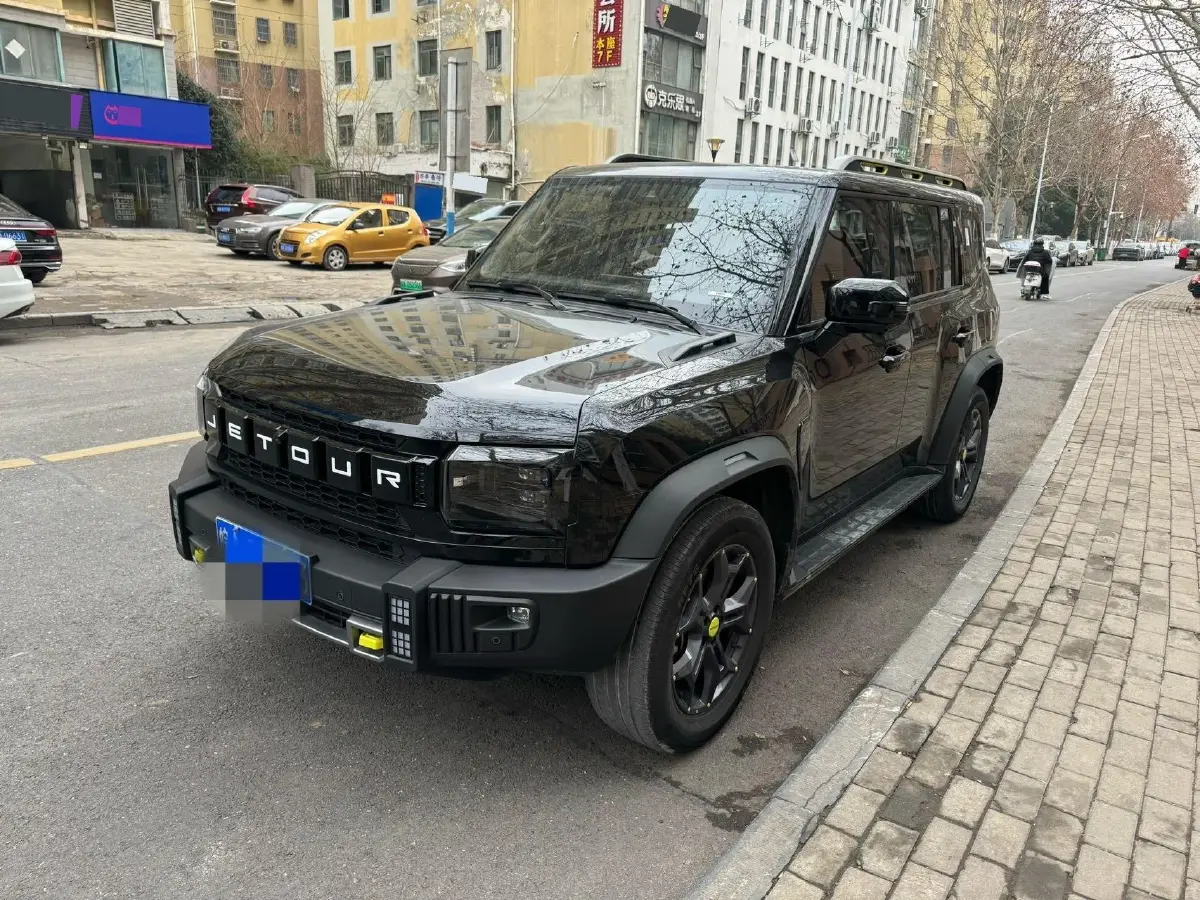 2023 Jetour Traveller 2.0T 254HP L4 7DCT