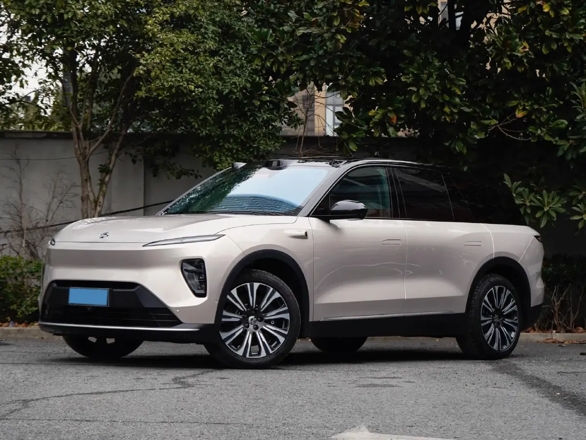 2024 NIO ES8 BEV 75KWH