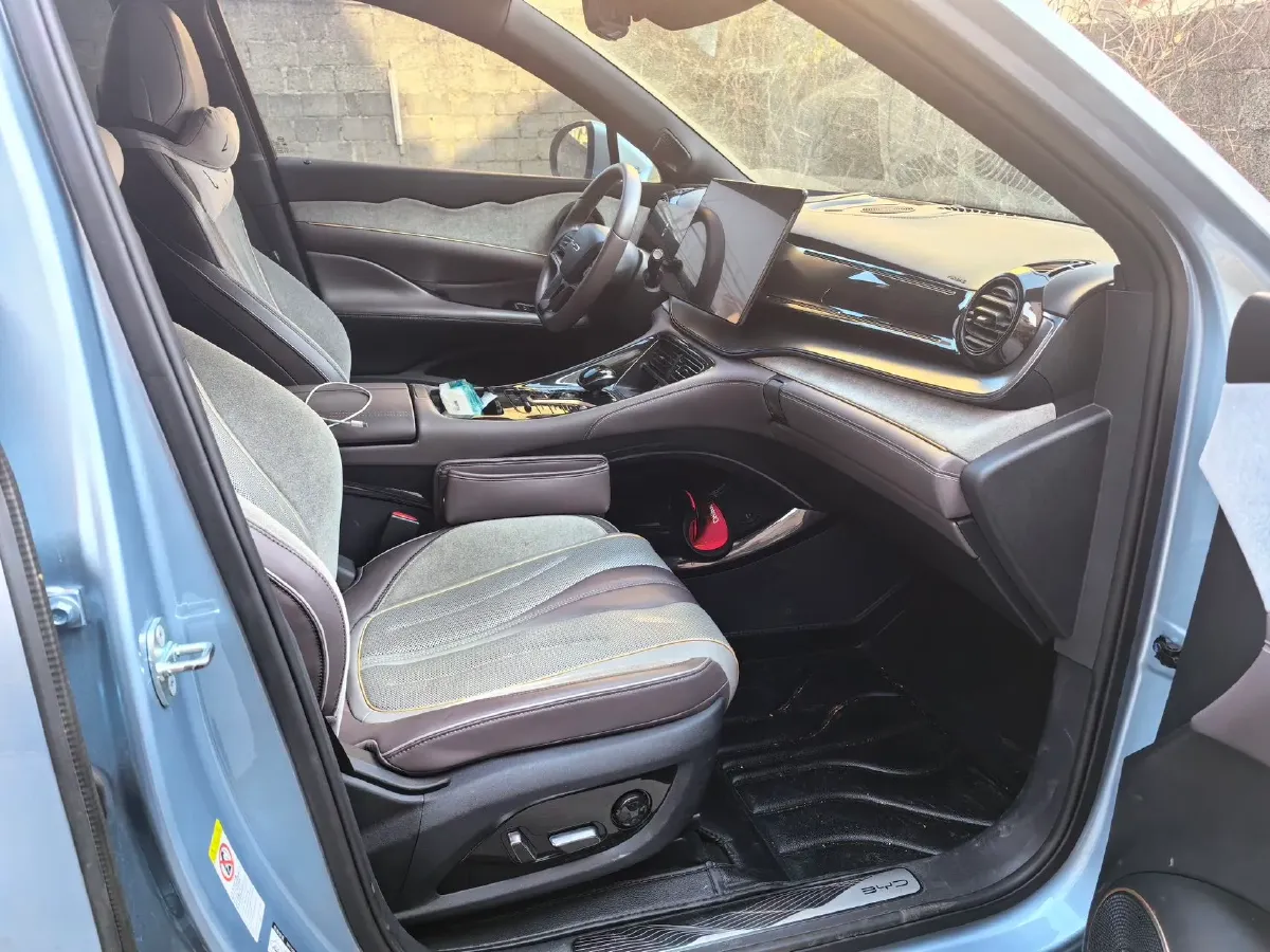 2023 BYD Frigate 07 1.5T 139HP L4 E-CVT PHEV 18.3KWH,autocango,china used car exporter,china ev exporter,chinese used car exporter,chinese used ev exporter