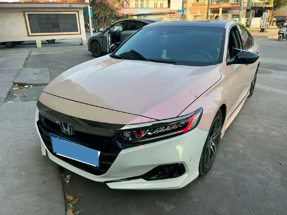 2022 Honda Accord 1.5T 194HP L4 CVT