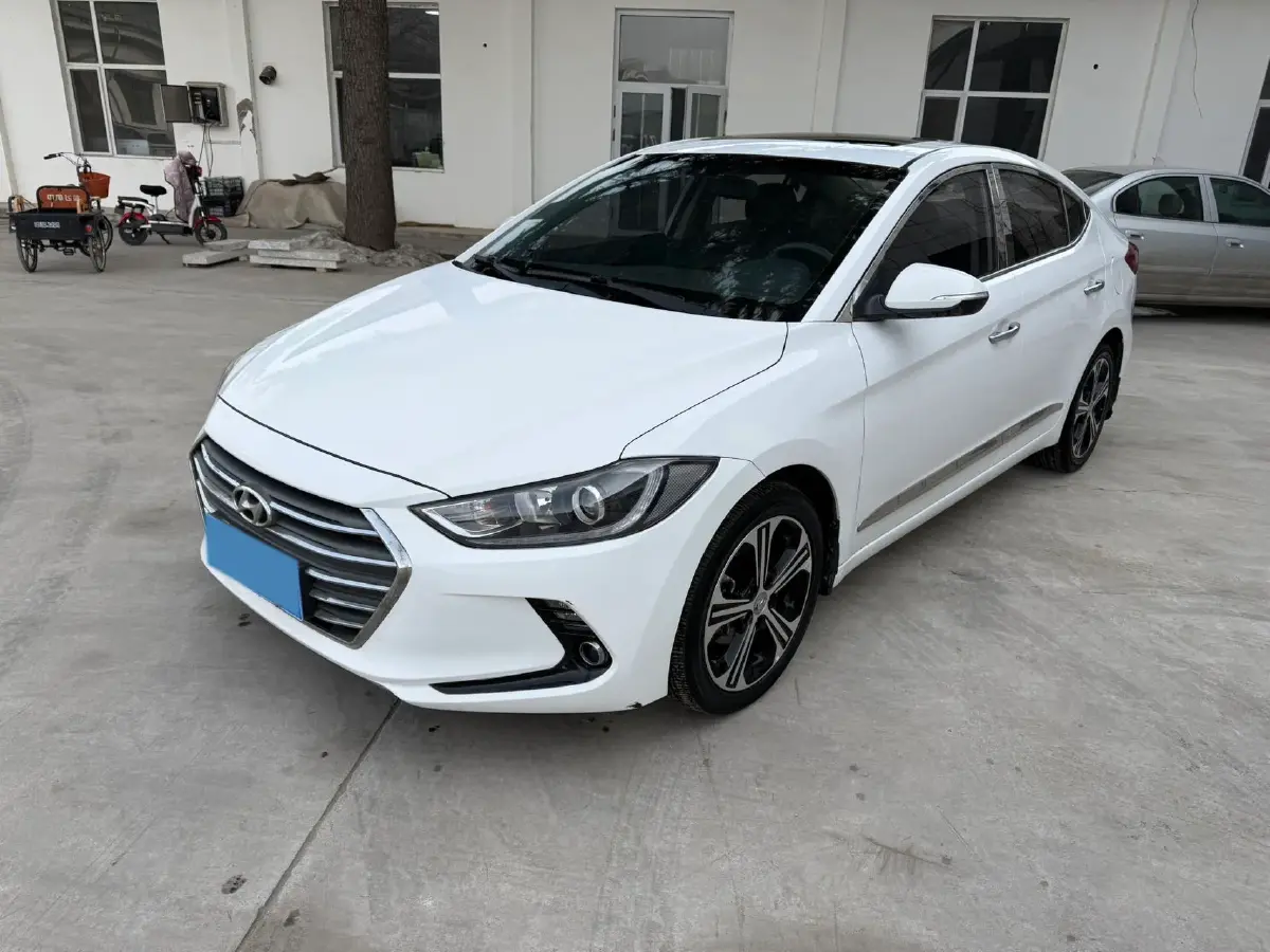 2018 Hyundai Elantra 1.4T 130HP L4 7DCT