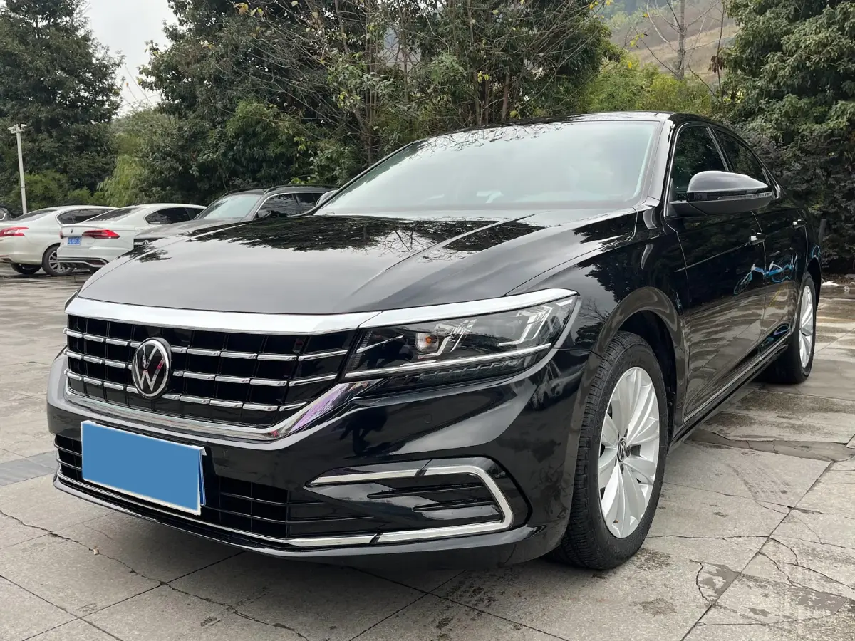 2021 Volkswagen Passat 2.0T 186HP L4 7DCT