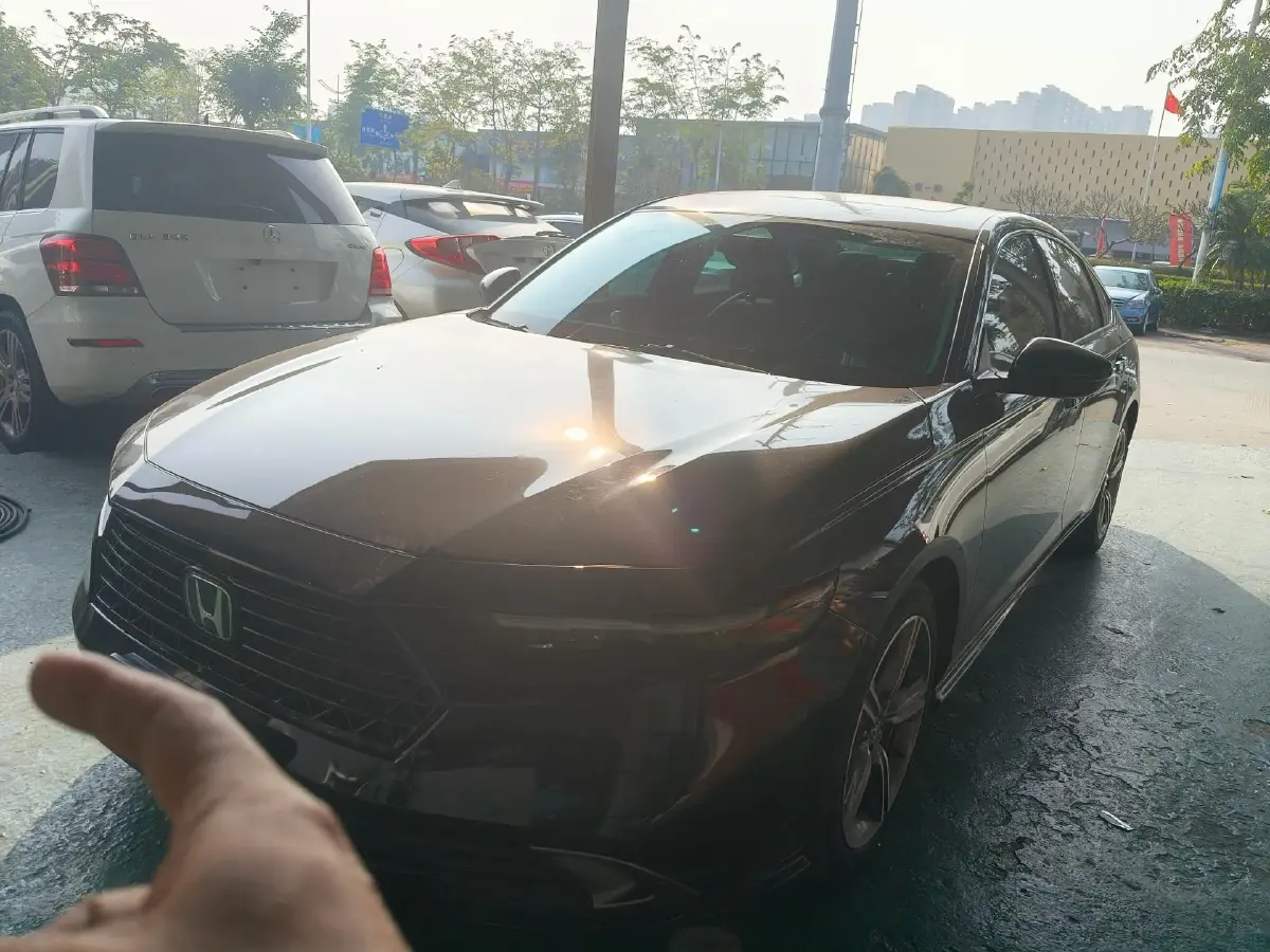2023 Honda Accord 1.5T 192HP L4 CVT