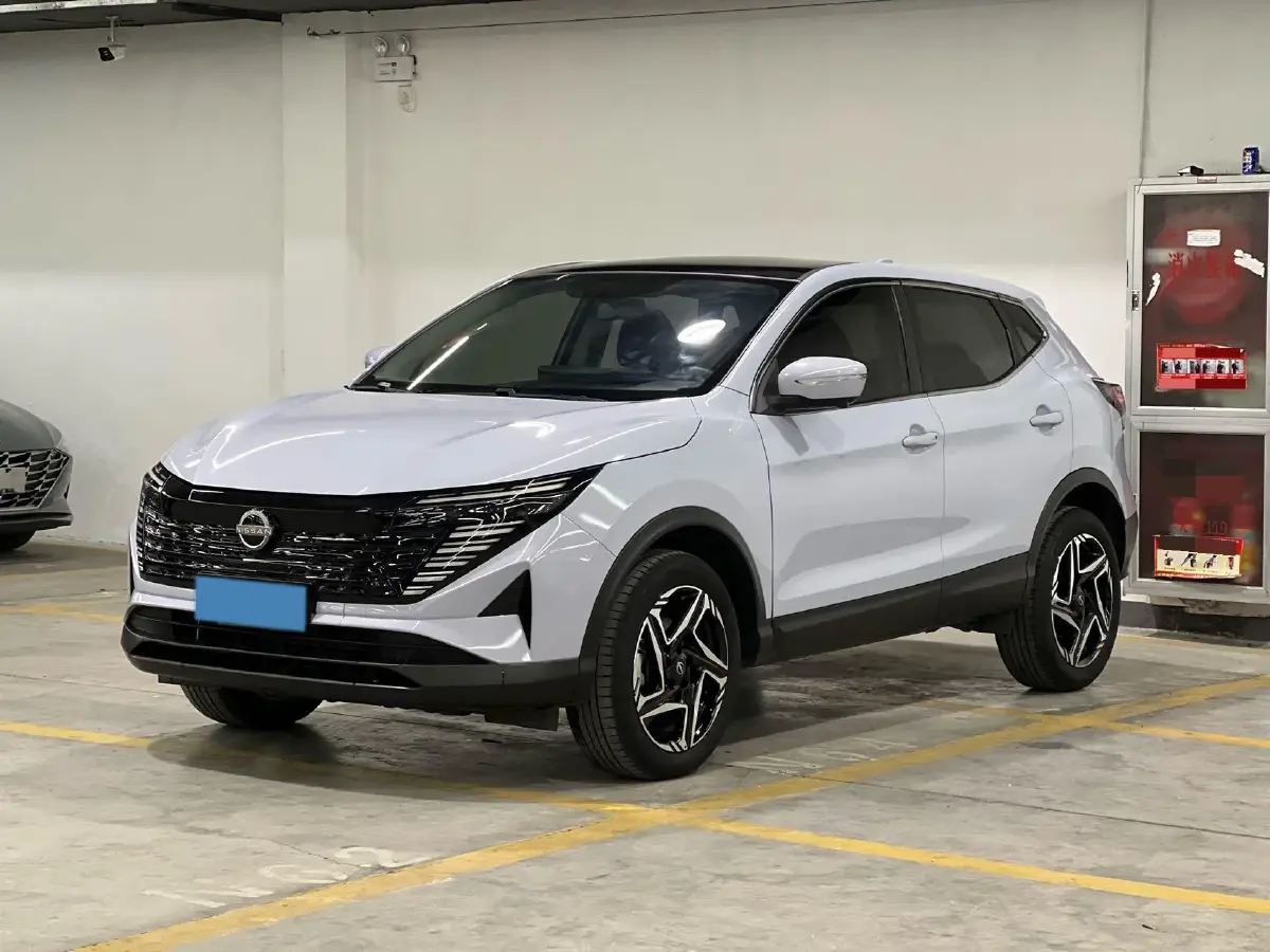 2025 Nissan Qashqai 2.0L 151HP L4 CVT