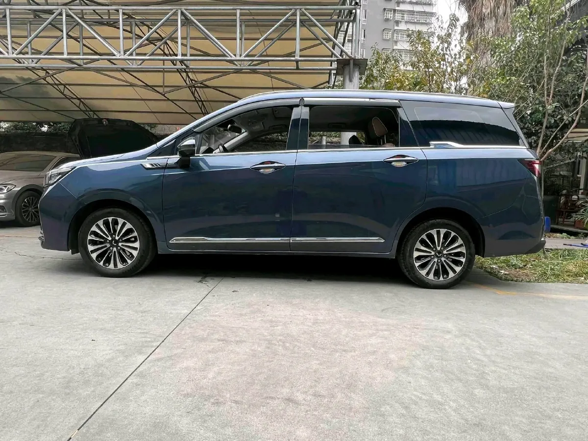2022 Venucia T60 1.6L 126HP L4 CVT,autocango,china used car exporter,china ev exporter,chinese used car exporter,chinese used ev exporter