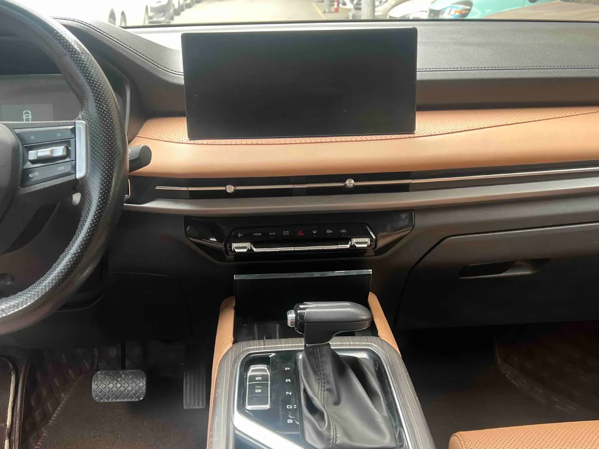 2022 Venucia T60 1.6L 126HP L4 CVT,autocango,china used car exporter,china ev exporter,chinese used car exporter,chinese used ev exporter