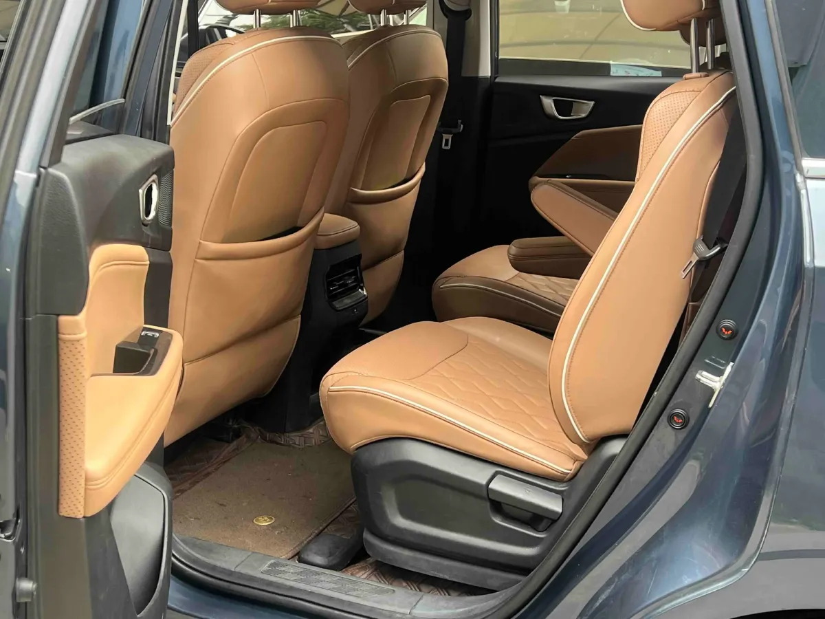 2022 Venucia T60 1.6L 126HP L4 CVT,autocango,china used car exporter,china ev exporter,chinese used car exporter,chinese used ev exporter