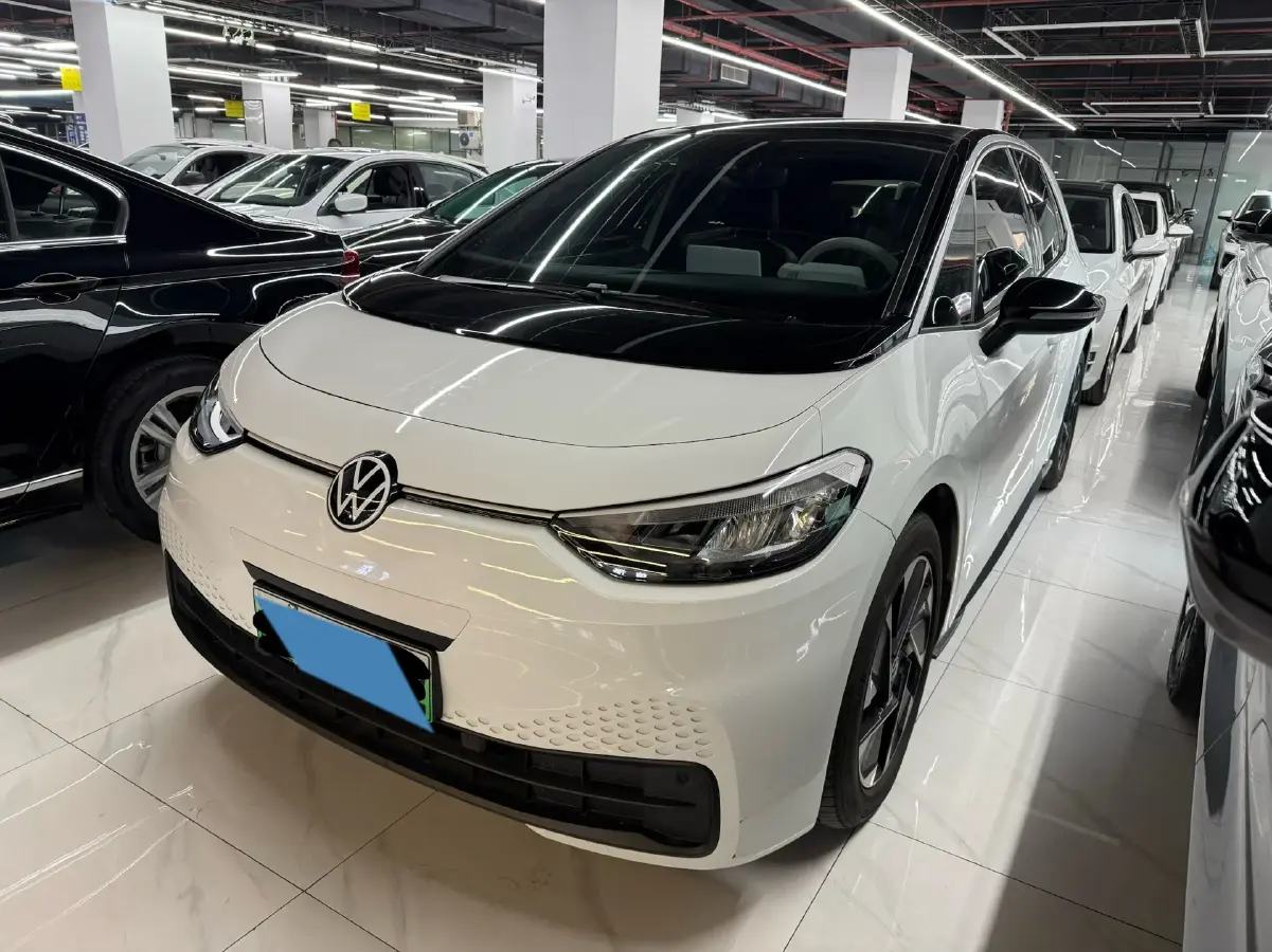 2024 Volkswagen ID.3 BEV 52.8KWH