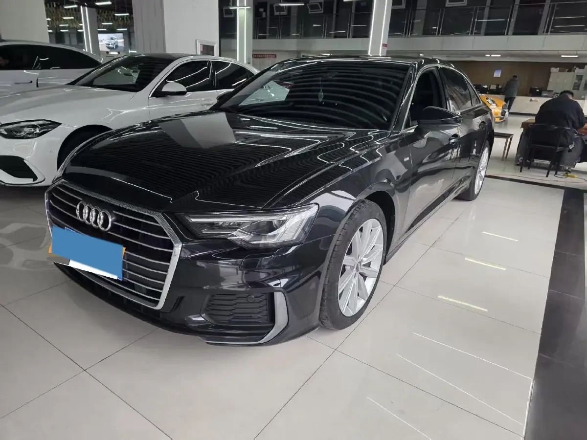 2021 Audi A6L 2.0T 224HP L4 7DCT