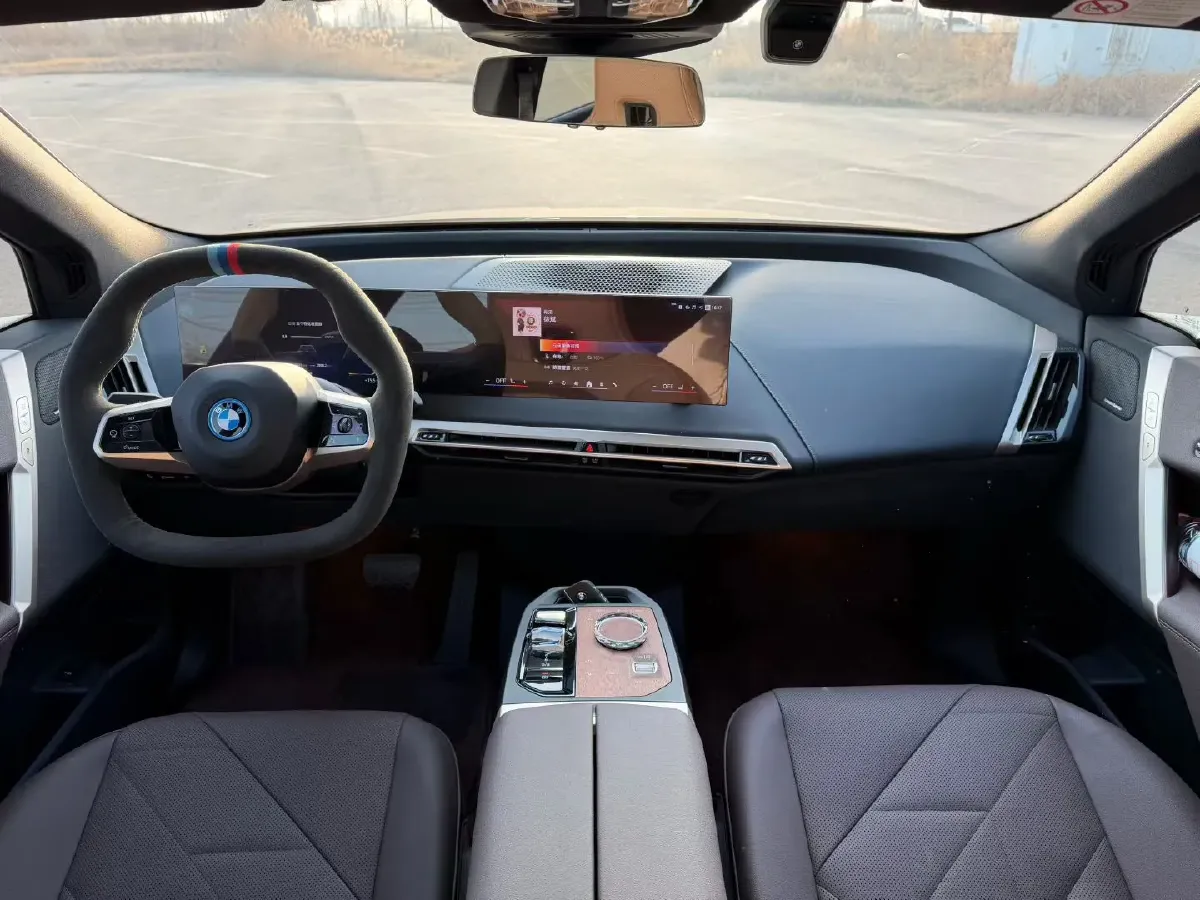 2023 BMW iX BEV 111.5KWH,autocango,china used car exporter,china ev exporter,chinese used car exporter,chinese used ev exporter