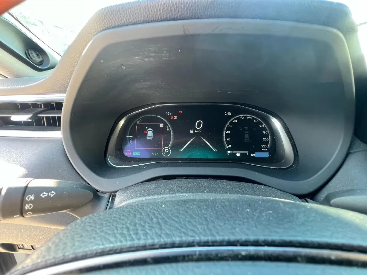 2023 Toyota Venza 2.5L 178HP L4 E-CVT Hybrid,autocango,china used car exporter,china ev exporter,chinese used car exporter,chinese used ev exporter