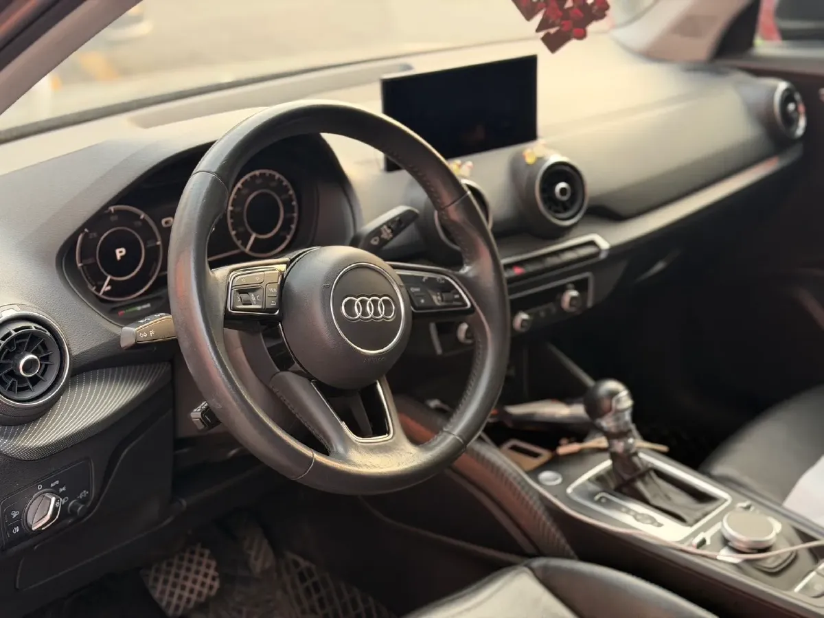 2019 Audi Q2L e-tron BEV 39.7KWH,autocango,china used car exporter,china ev exporter,chinese used car exporter,chinese used ev exporter