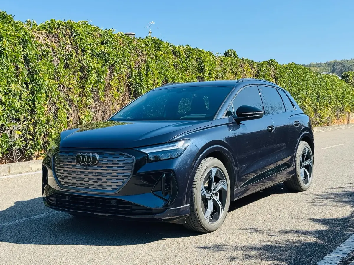 2024 Audi Q4 e-tron BEV 84.8KWH