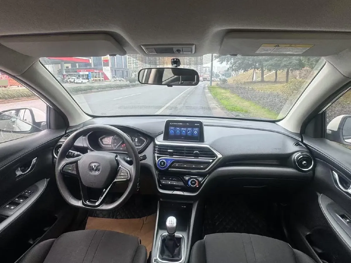 2019 ChangAn Alsvin 1.4L 101HP L4 5MT,autocango,china used car exporter,china ev exporter,chinese used car exporter,chinese used ev exporter