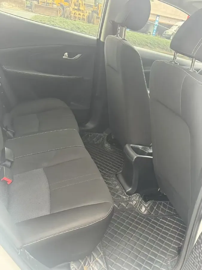 2019 ChangAn Alsvin 1.4L 101HP L4 5MT,autocango,china used car exporter,china ev exporter,chinese used car exporter,chinese used ev exporter