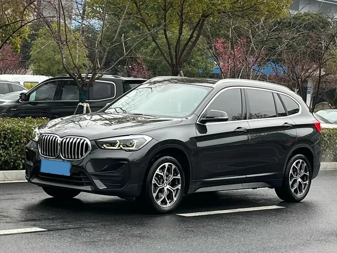 2021 BMW X1 2.0T 192HP L4 7DCT