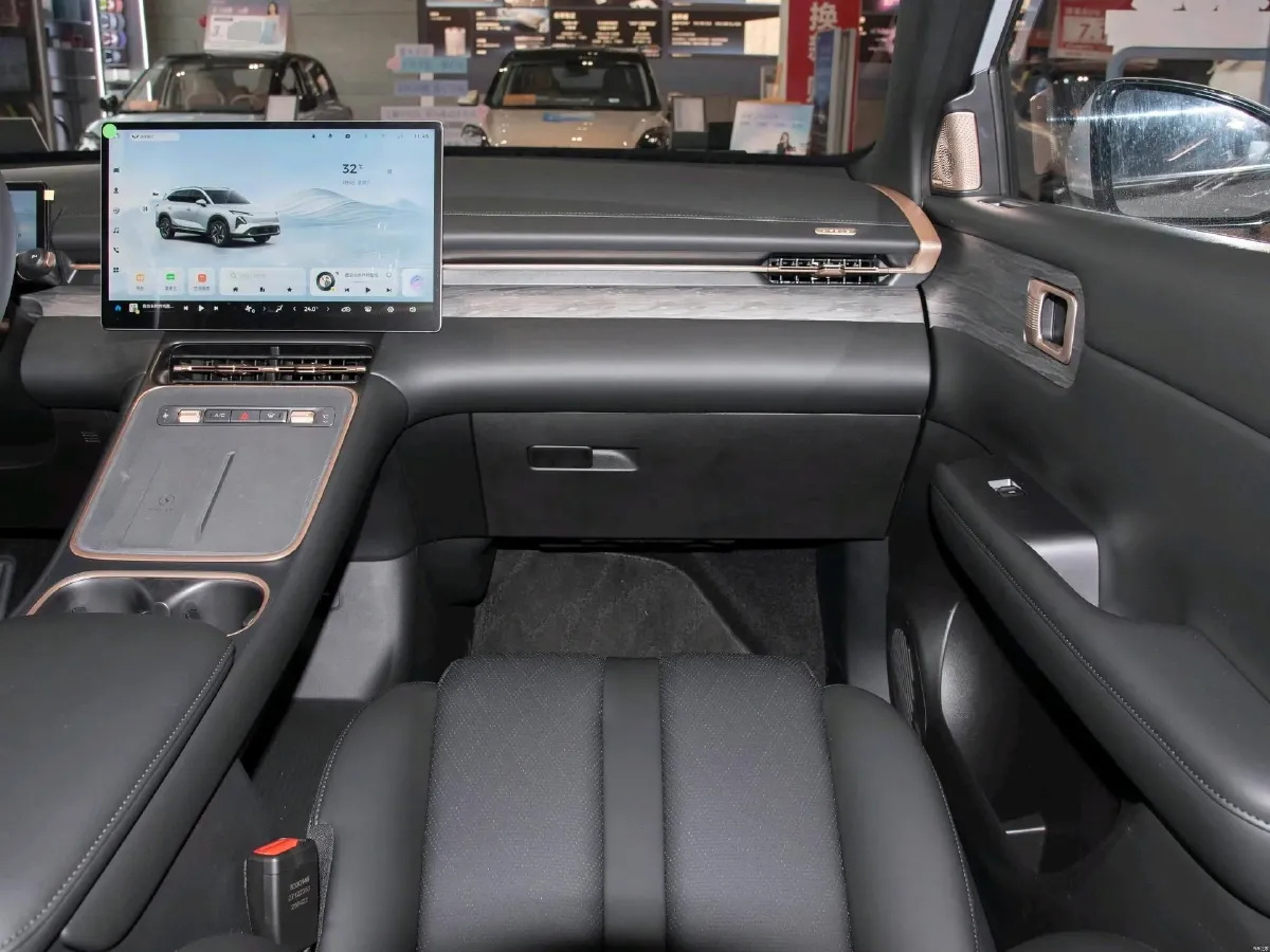 2024 WuLing XingGuangS 1.5L 106HP L4 E-CVT PHEV 20.5KWH,autocango,china used car exporter,china ev exporter,chinese used car exporter,chinese used ev exporter