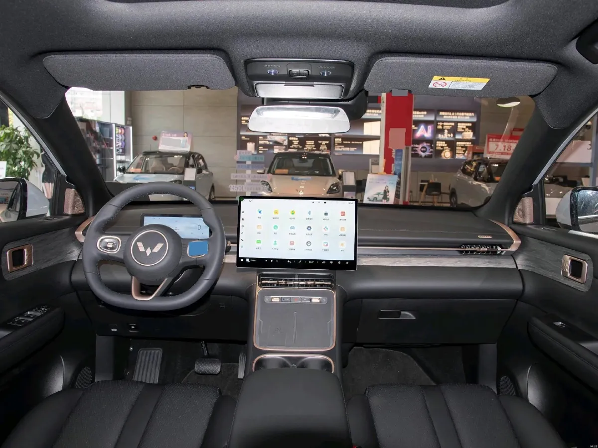 2024 WuLing XingGuangS 1.5L 106HP L4 E-CVT PHEV 20.5KWH,autocango,china used car exporter,china ev exporter,chinese used car exporter,chinese used ev exporter