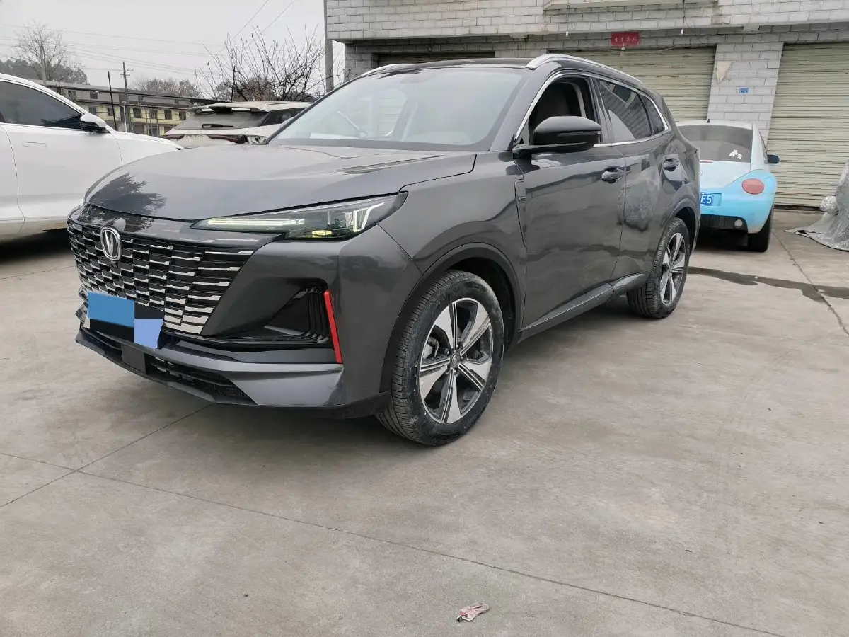 2022 ChangAn CS55 Plus 1.5T 180HP L4 7DCT