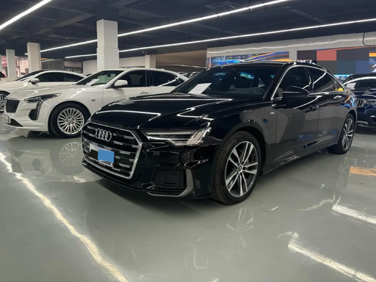 2021 Audi A6L 2.0T 190HP L4 7DCT