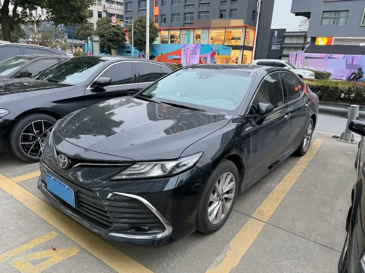 2021 Toyota Camry 2.0L 178HP L4 CVT