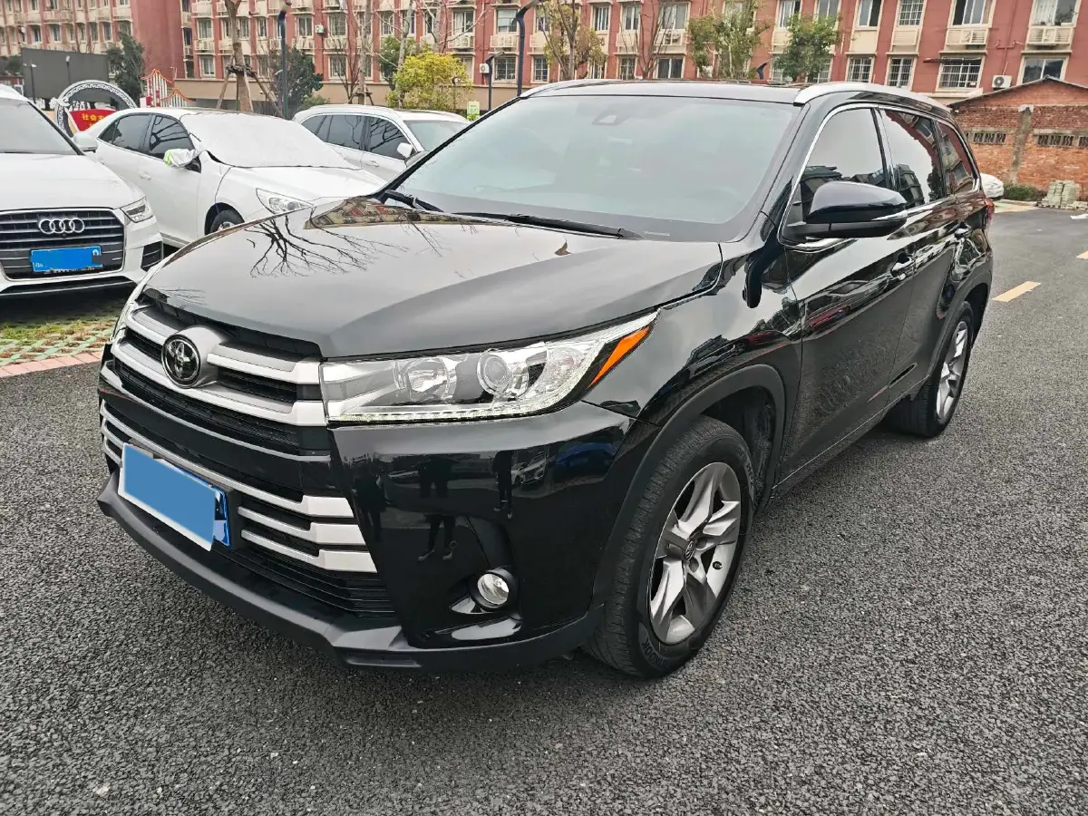 2021 Toyota Highlander 2.0T 220HP L4 6AT