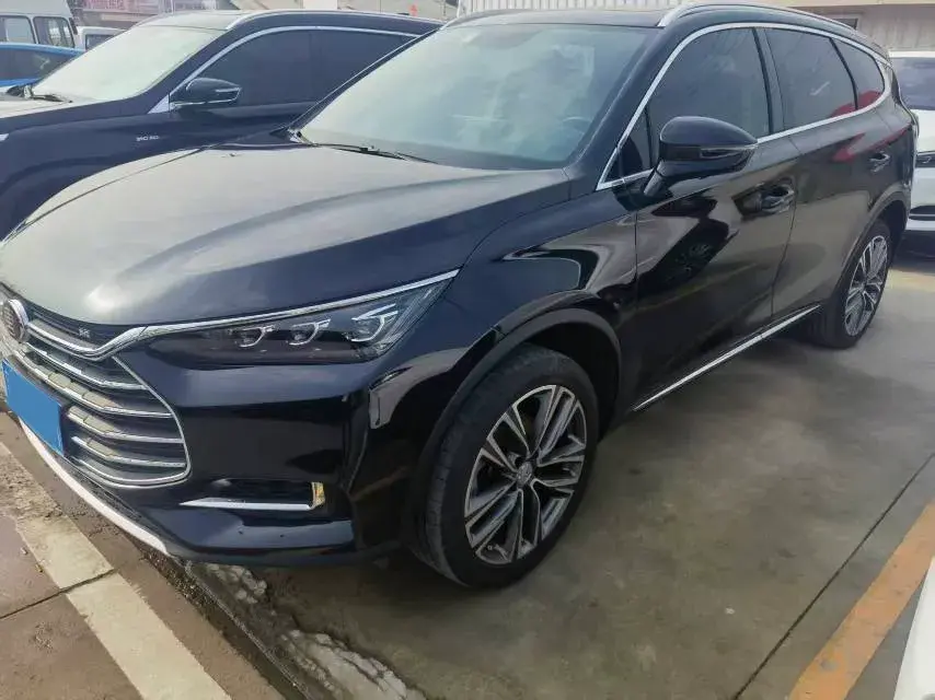 2018 BYD Tang 2.0T 205HP L4 6AT