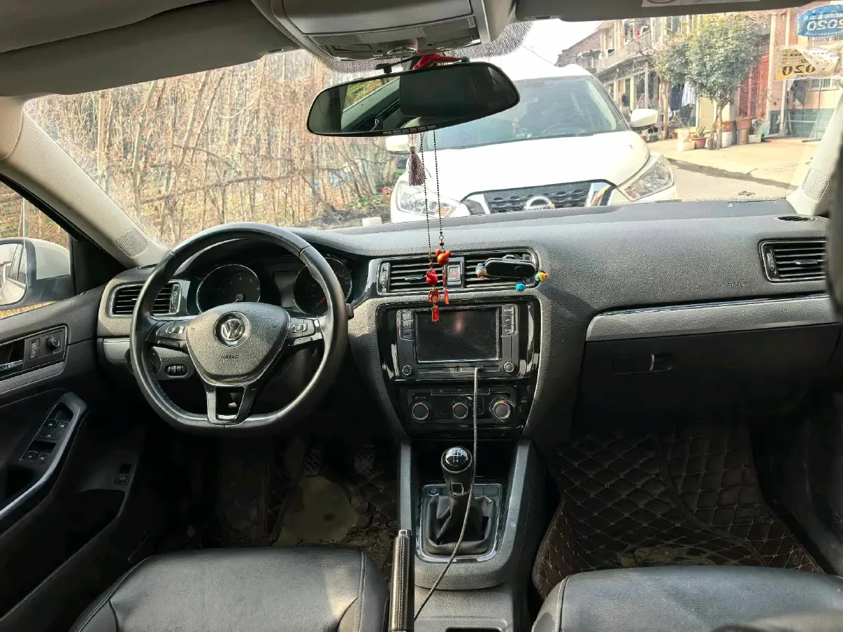 2018 KingLong KaiTe 2.3T 110HP L4 5MT,autocango,china used car exporter,china ev exporter,chinese used car exporter,chinese used ev exporter