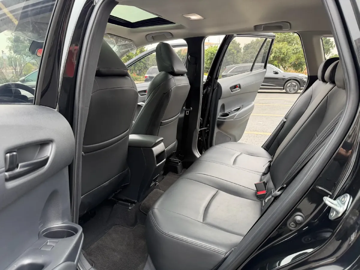 2023 Toyota Frontlander 2.0L 171HP L4 CVT,autocango,china used car exporter,china ev exporter,chinese used car exporter,chinese used ev exporter