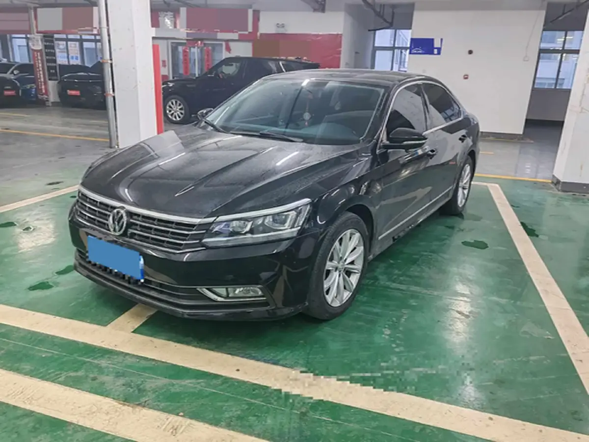 2017 Volkswagen Passat 1.8T 180HP L4 7DCT