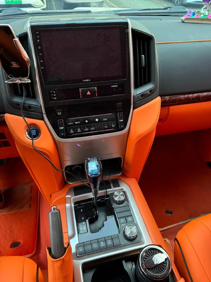 2016 Toyota Land Cruiser 4.0L 275HP V6 5AT,autocango,china used car exporter,china ev exporter,chinese used car exporter,chinese used ev exporter