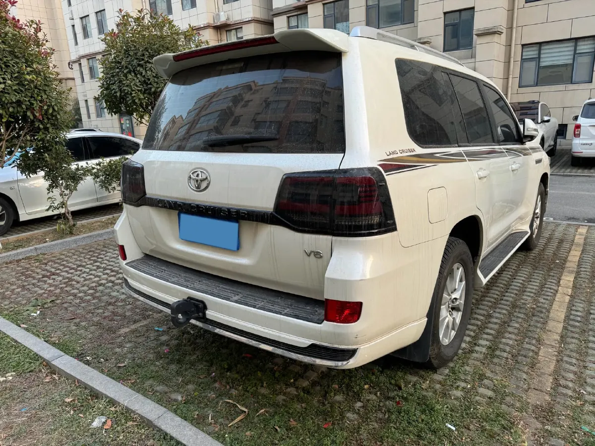 2016 Toyota Land Cruiser 4.0L 275HP V6 5AT,autocango,china used car exporter,china ev exporter,chinese used car exporter,chinese used ev exporter