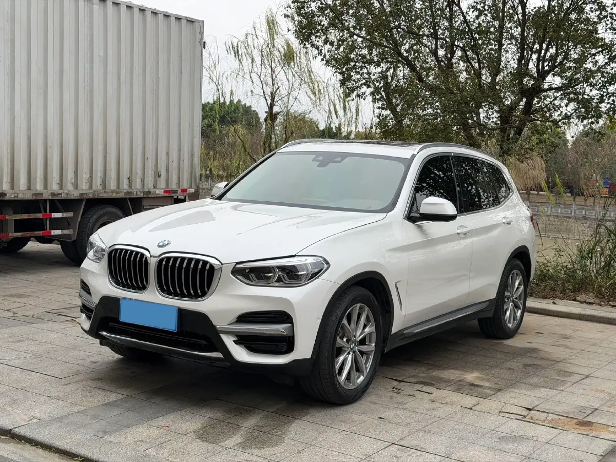 2020 BMW X3 2.0T 184HP L4 8AT