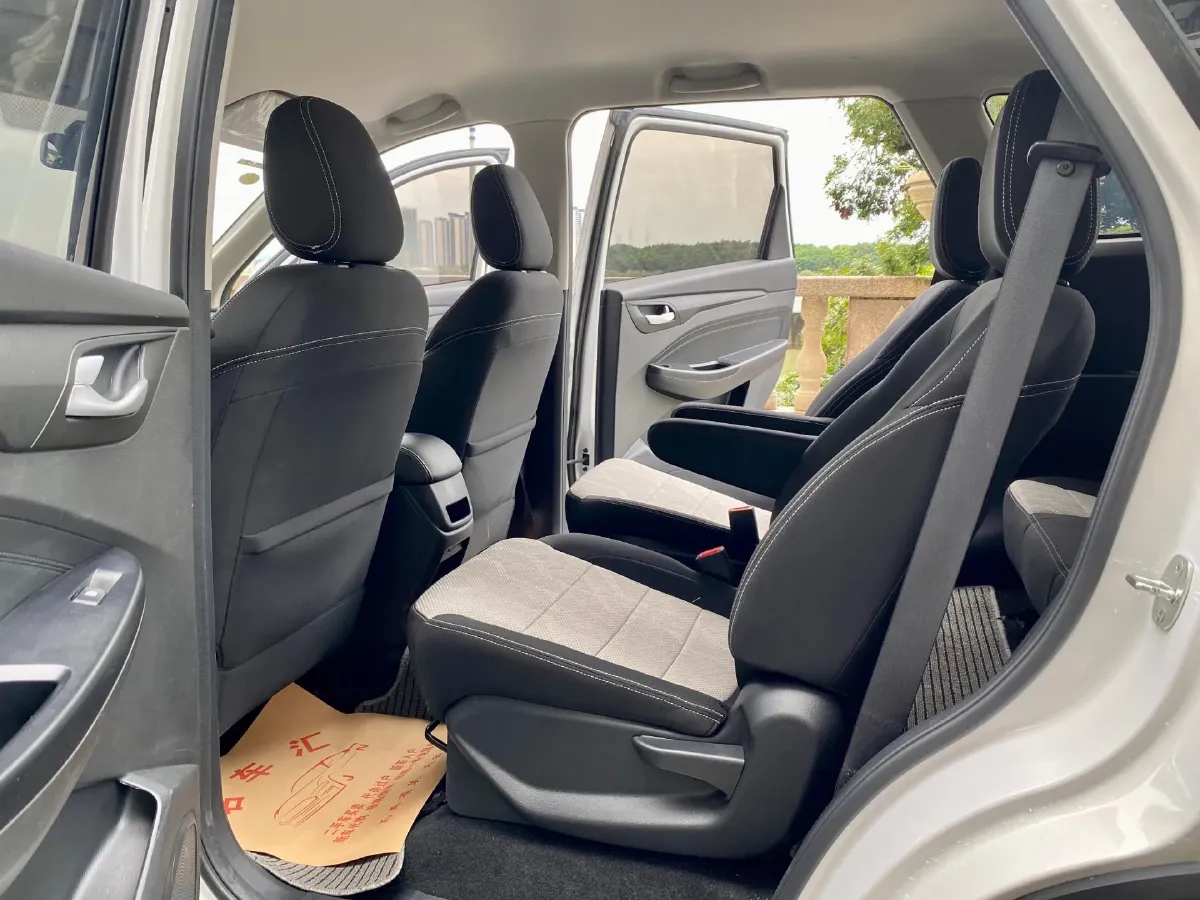 2019 JinBei JinDian 2.2L 116HP L4 5MT,autocango,china used car exporter,china ev exporter,chinese used car exporter,chinese used ev exporter