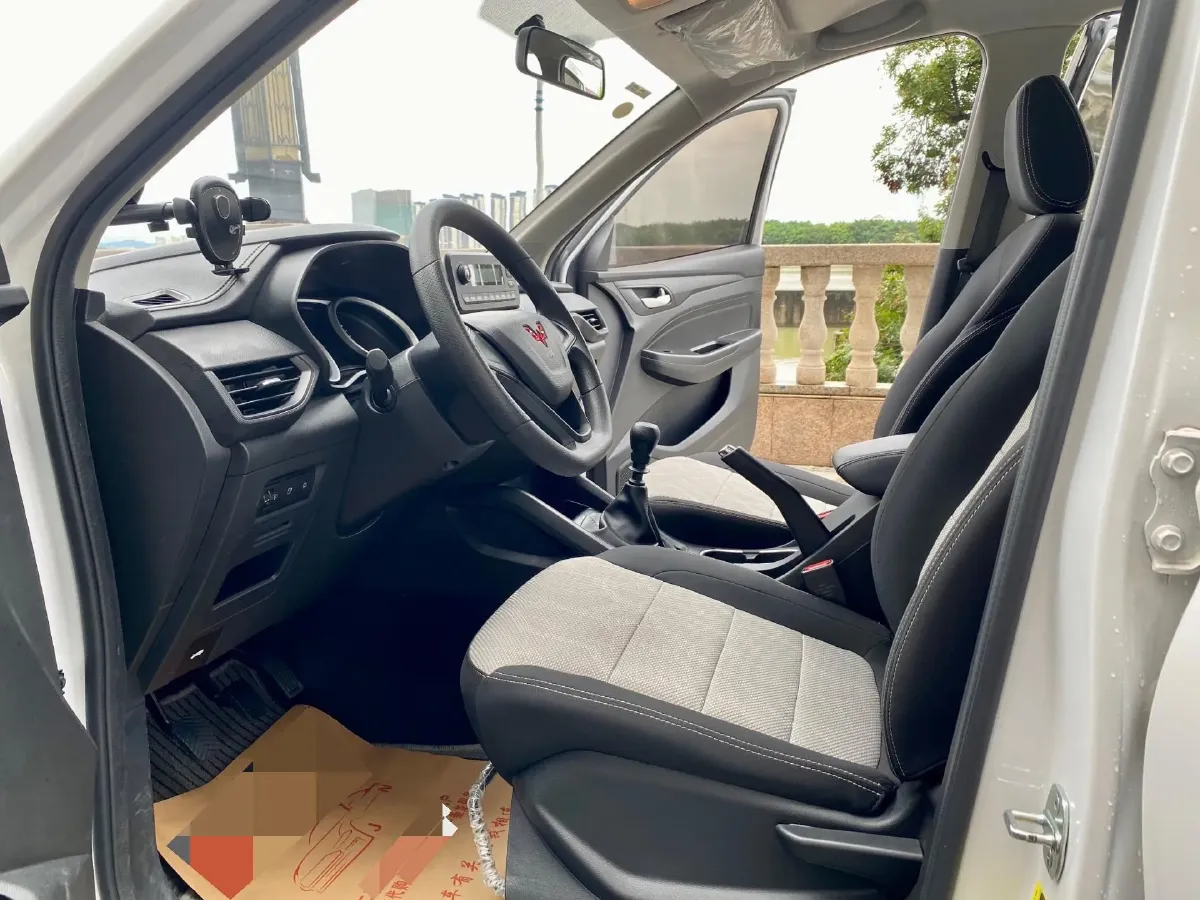 2019 JinBei JinDian 2.2L 116HP L4 5MT,autocango,china used car exporter,china ev exporter,chinese used car exporter,chinese used ev exporter