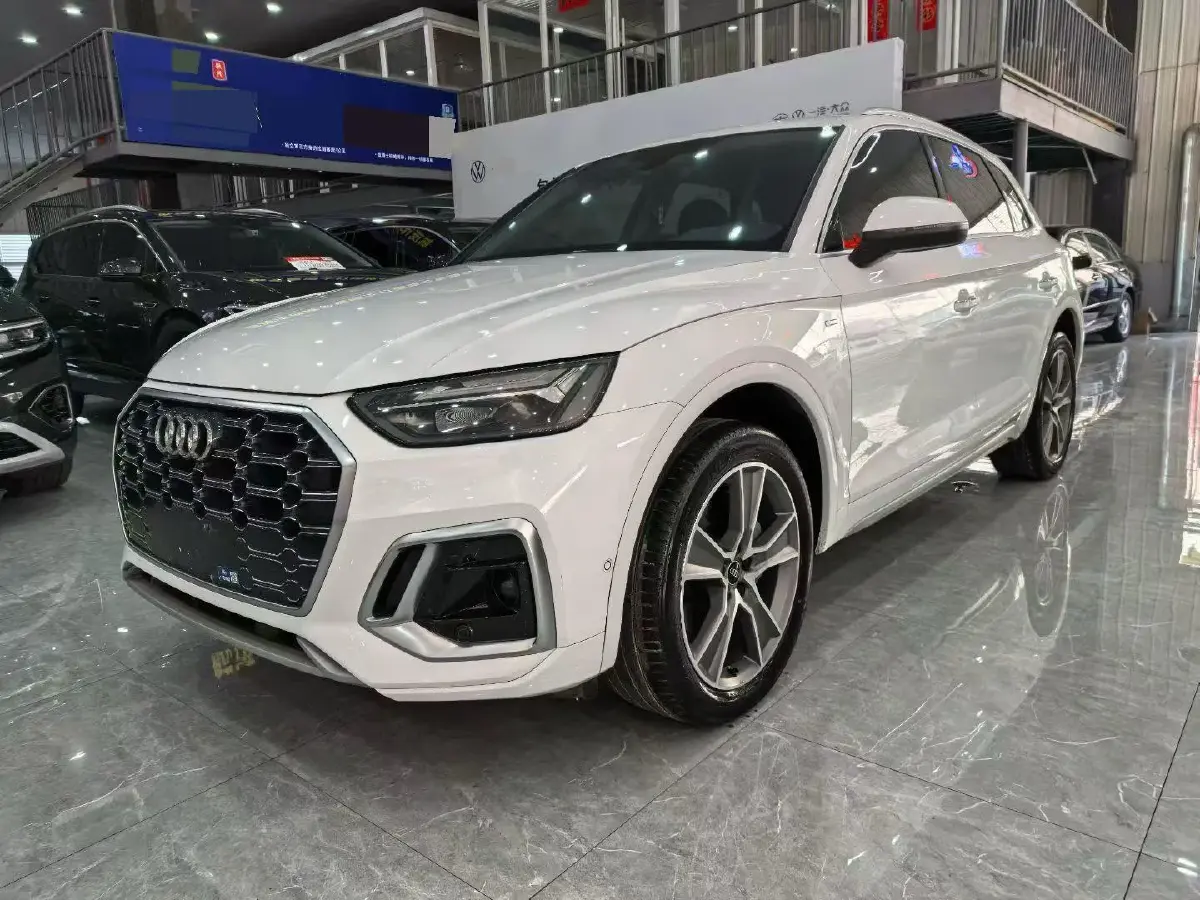 2022 Audi Q5L 2.0T 252HP L4 7DCT
