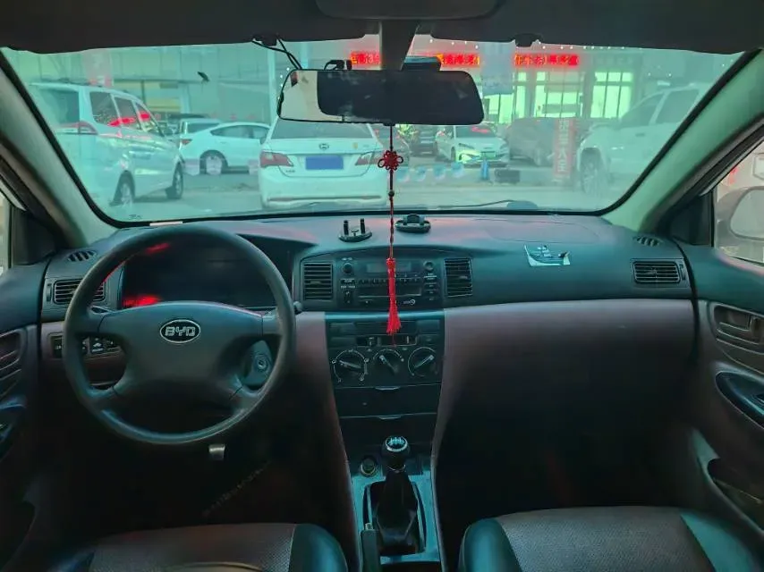 2018 BYD F3 1.5L 109HP L4 5MT,autocango,china used car exporter,china ev exporter,chinese used car exporter,chinese used ev exporter