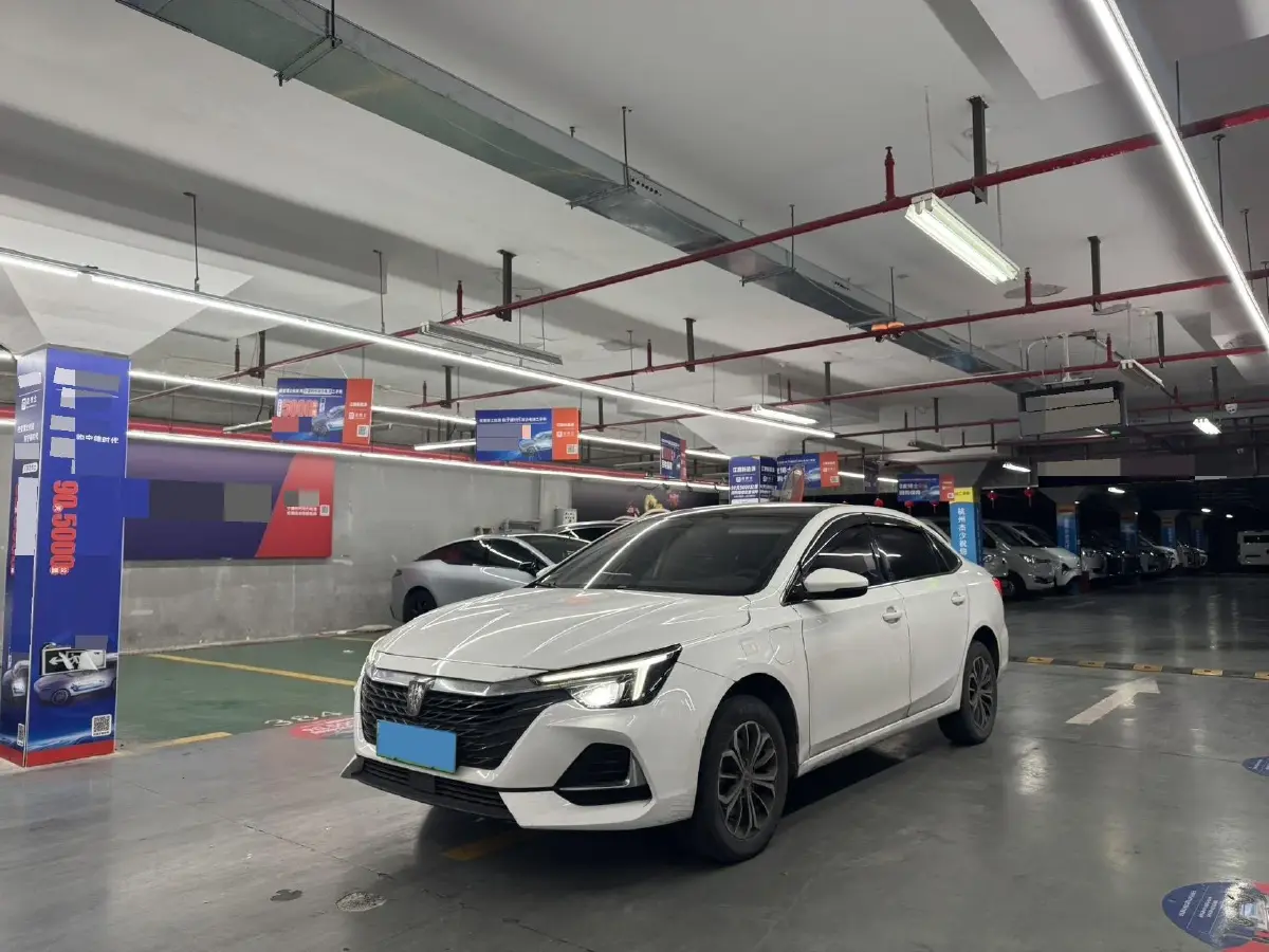 2022 Roewe RX5 eMAX 1.5T 169HP L4 AMT PHEV 16.6KWH