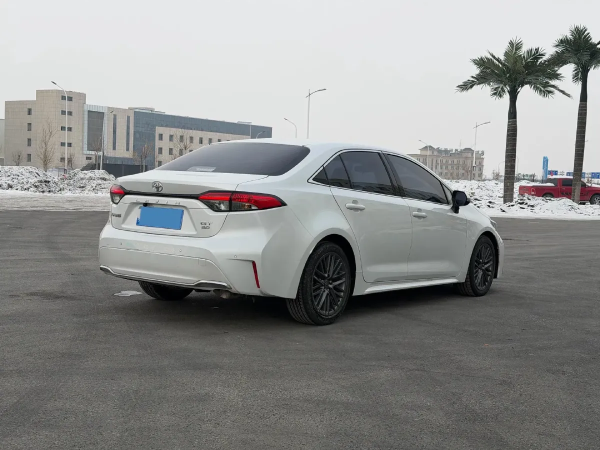 2021 Toyota Paptor 2.0L 171HP L4 CVT,autocango,china used car exporter,china ev exporter,chinese used car exporter,chinese used ev exporter