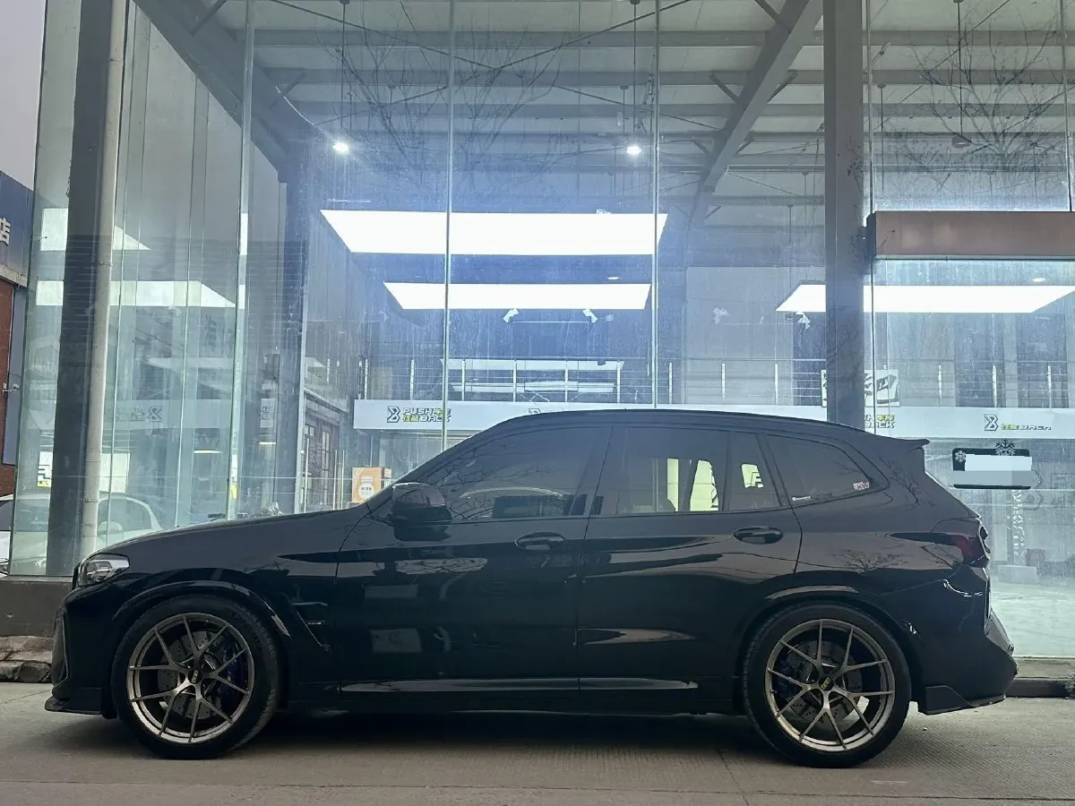 2022 BMW X3 M 3.0T 510HP L6 8AT,autocango,china used car exporter,china ev exporter,chinese used car exporter,chinese used ev exporter