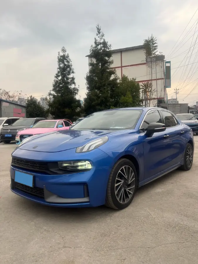 2021 LYNK&CO 03 2.0T 190HP L4 6AT