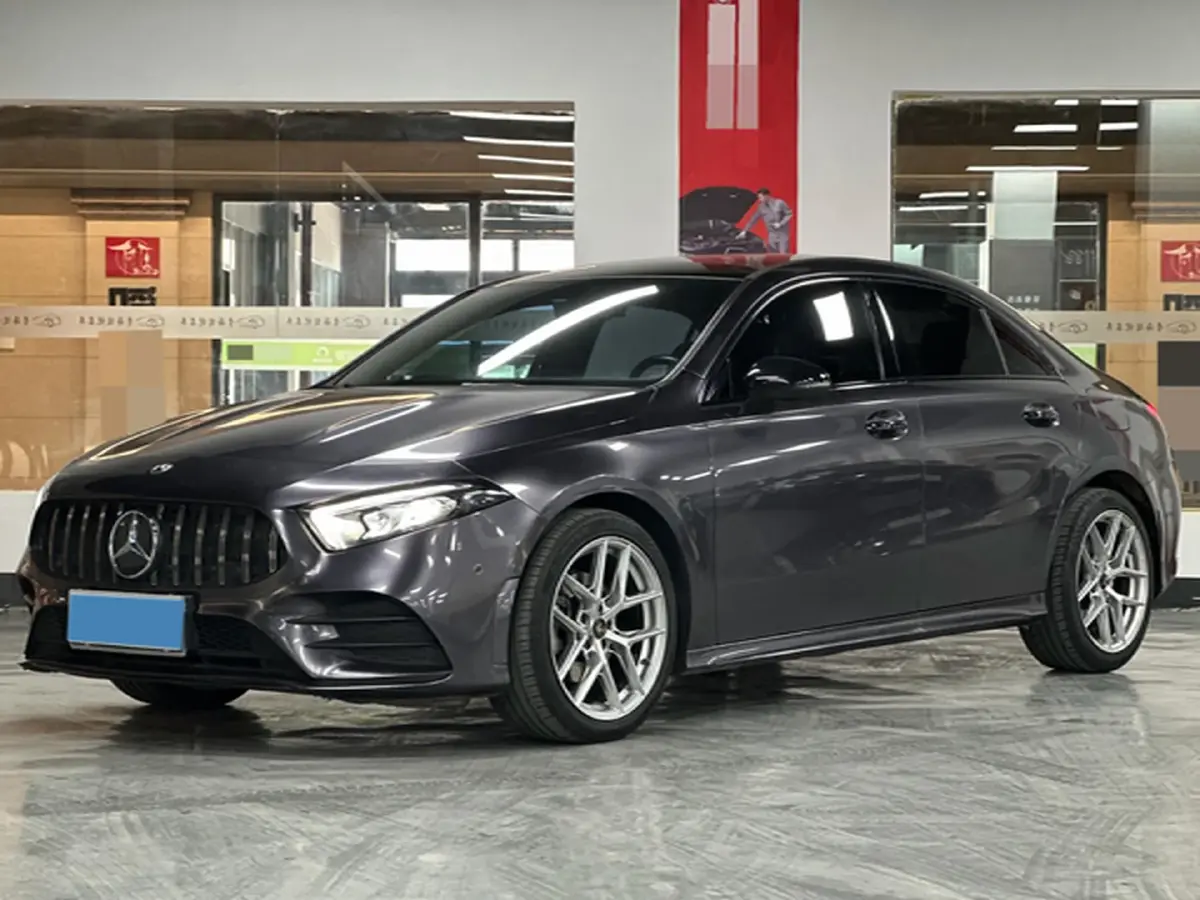 2021 Mercedes-Benz A Class 1.3T 163HP L4 7DCT