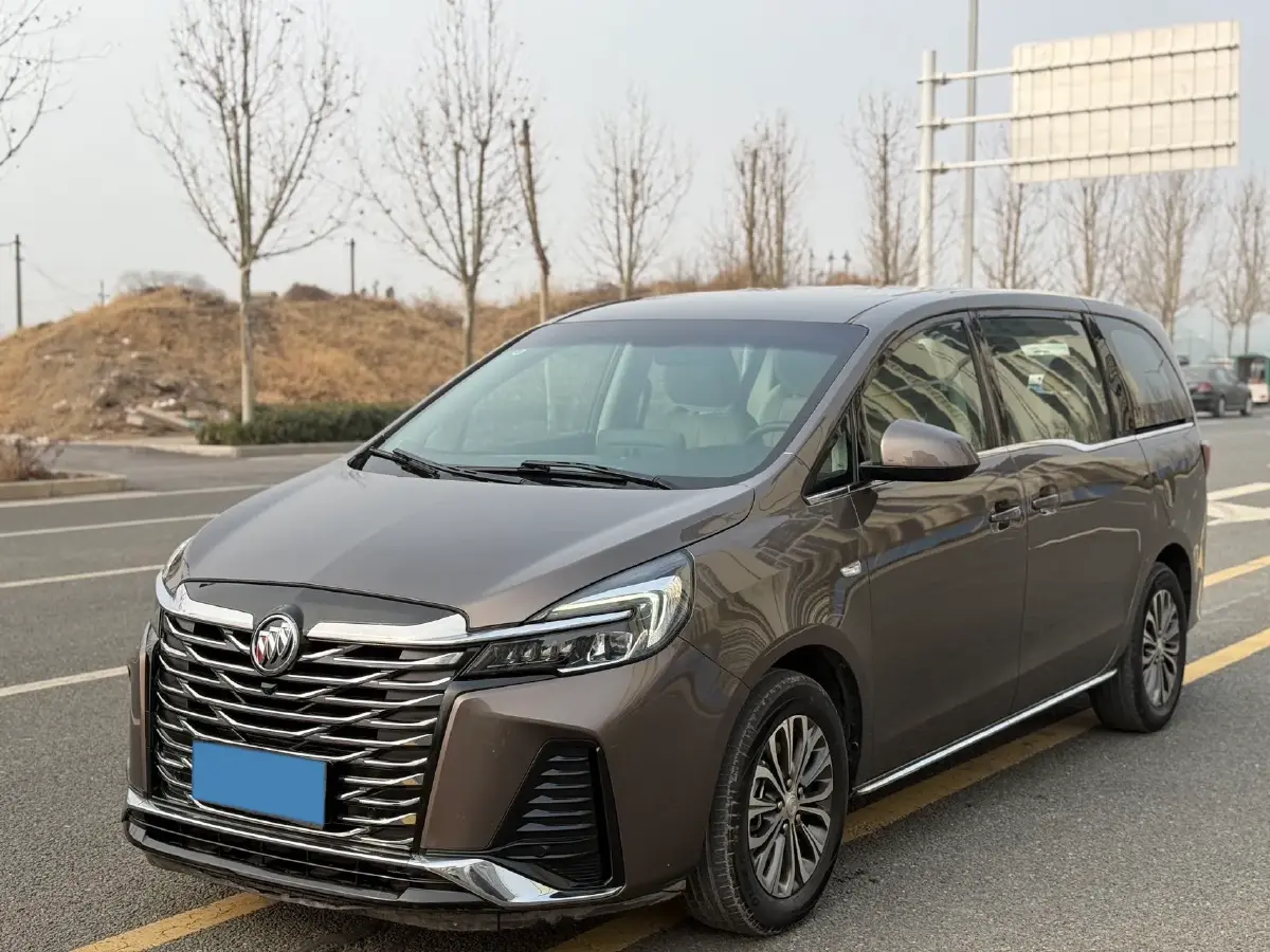 2023 Buick GL8 2.0T 237HP L4 9AT