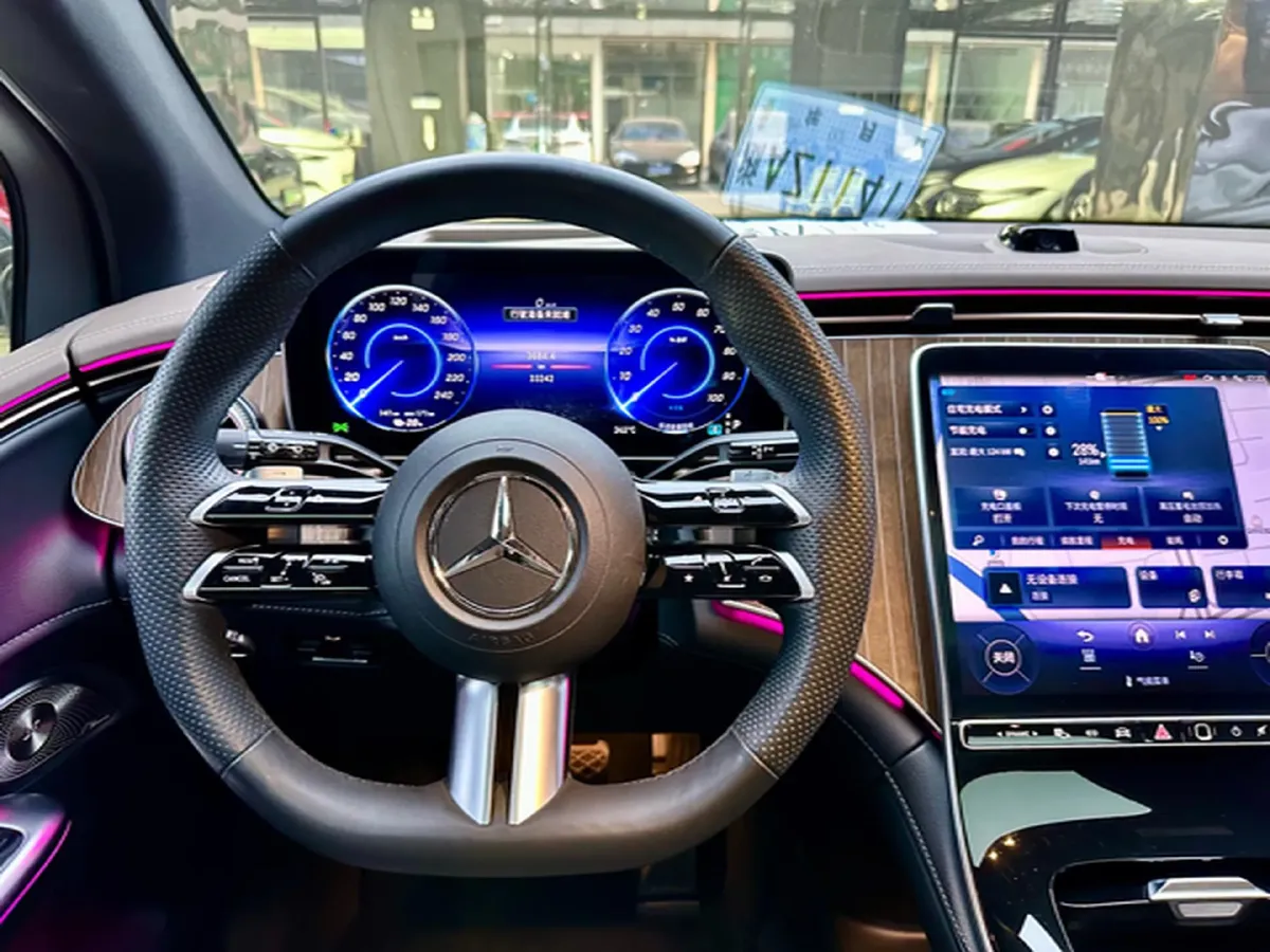 2023 Mercedes-Benz EQE SUV BEV 96.1KWH,autocango,china used car exporter,china ev exporter,chinese used car exporter,chinese used ev exporter