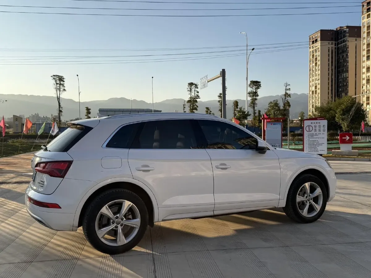 2018 Volkswagen Alltrack 2.0T 220HP L4 7DCT,autocango,china used car exporter,china ev exporter,chinese used car exporter,chinese used ev exporter