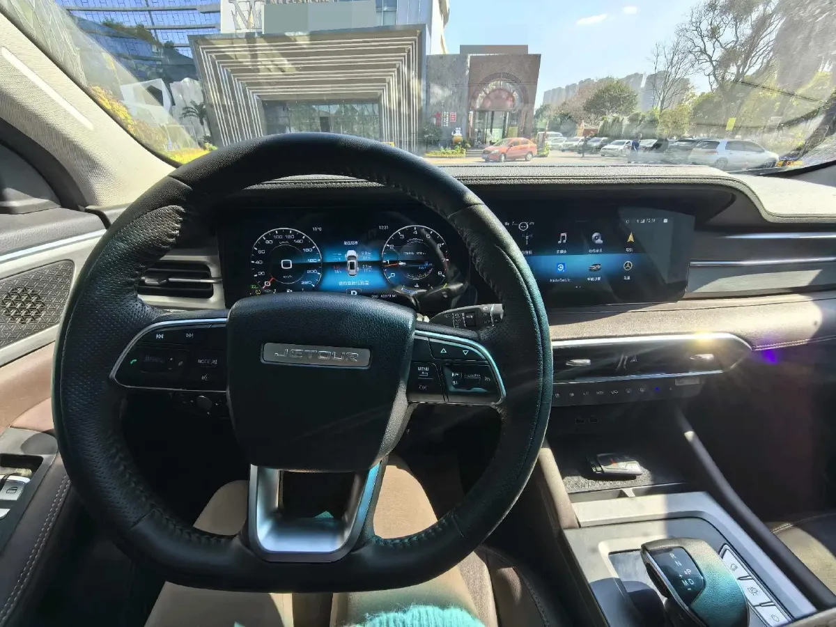 2023 Jetour X95 1.6T 197HP L4 7DCT,autocango,china used car exporter,china ev exporter,chinese used car exporter,chinese used ev exporter