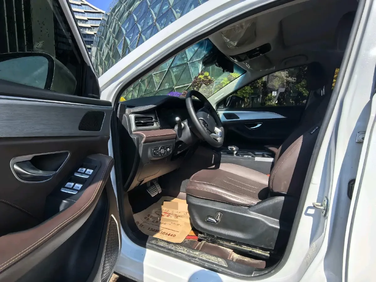 2023 Jetour X95 1.6T 197HP L4 7DCT,autocango,china used car exporter,china ev exporter,chinese used car exporter,chinese used ev exporter