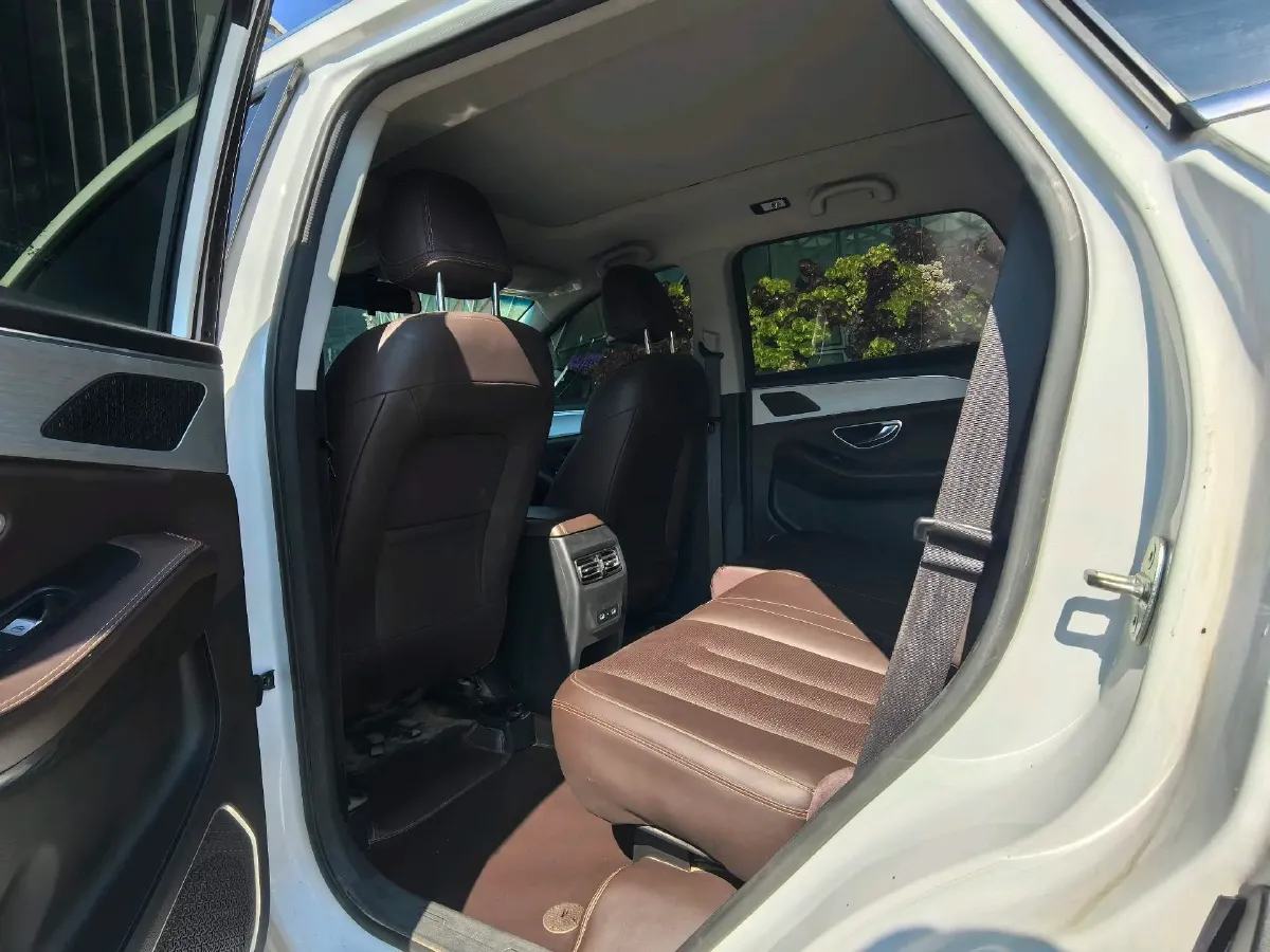 2023 Jetour X95 1.6T 197HP L4 7DCT,autocango,china used car exporter,china ev exporter,chinese used car exporter,chinese used ev exporter